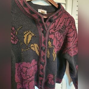 Rodier Original Vintage Women's cropped wool jacket. Black. Measurements taken.